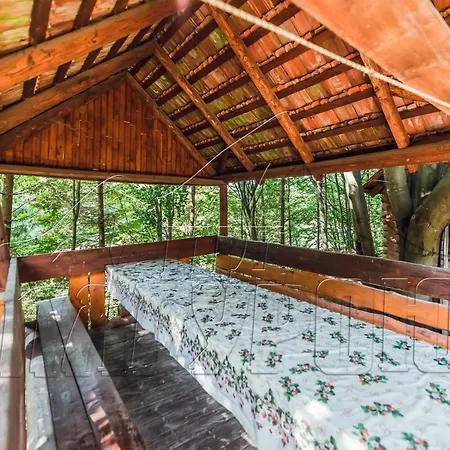 під магурою Hotel