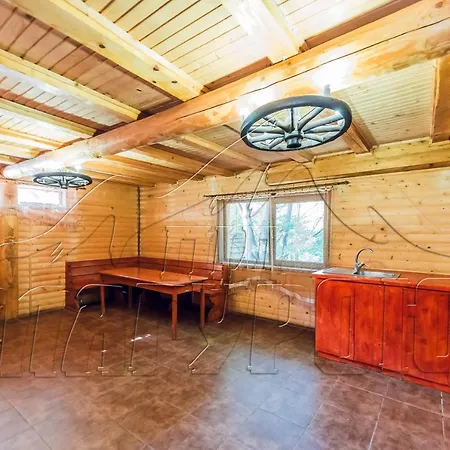 під магурою Pilipets