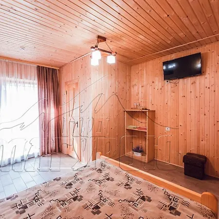 під магурою 3* Pilipets