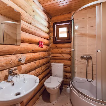 під магурою