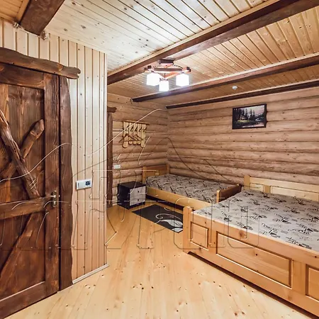 під магурою Pilipets