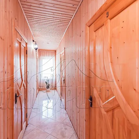 під магурою 3* Pilipets