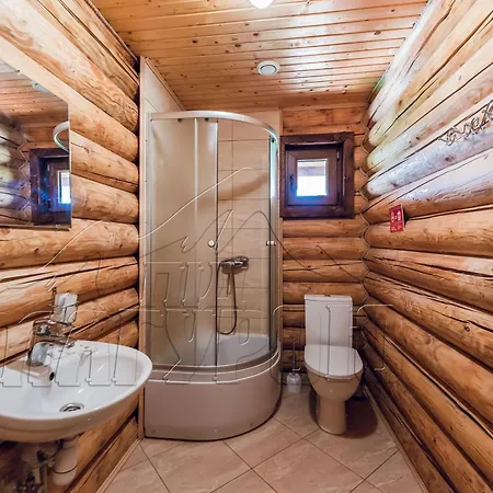 під магурою 3* Pilipets